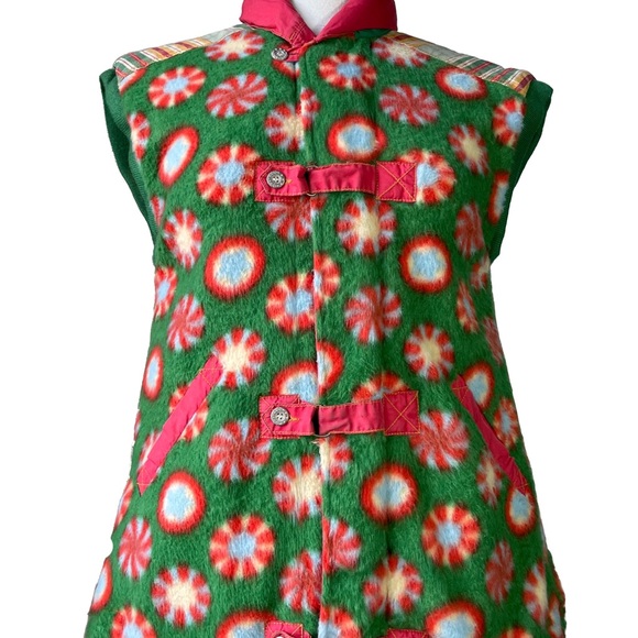 OILILY Vintage Vest Spell-Out Embroidery Peppermint Swirl Candy Print Small - Picture 3 of 11